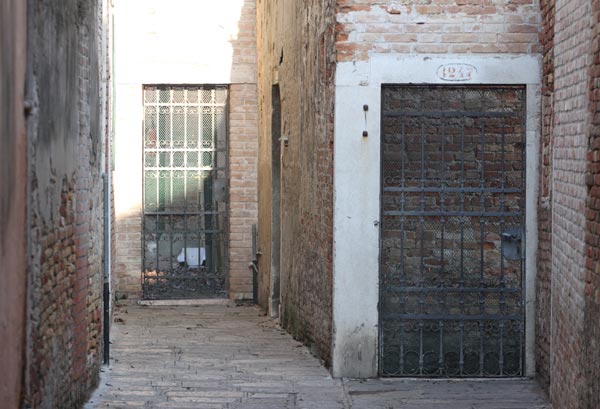 1068 Venezia Villa Miti Ettore Toniolo porte doors