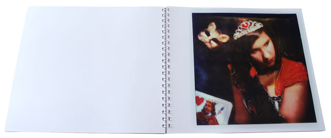 Alice Wonderland ArtBook Polaroid04